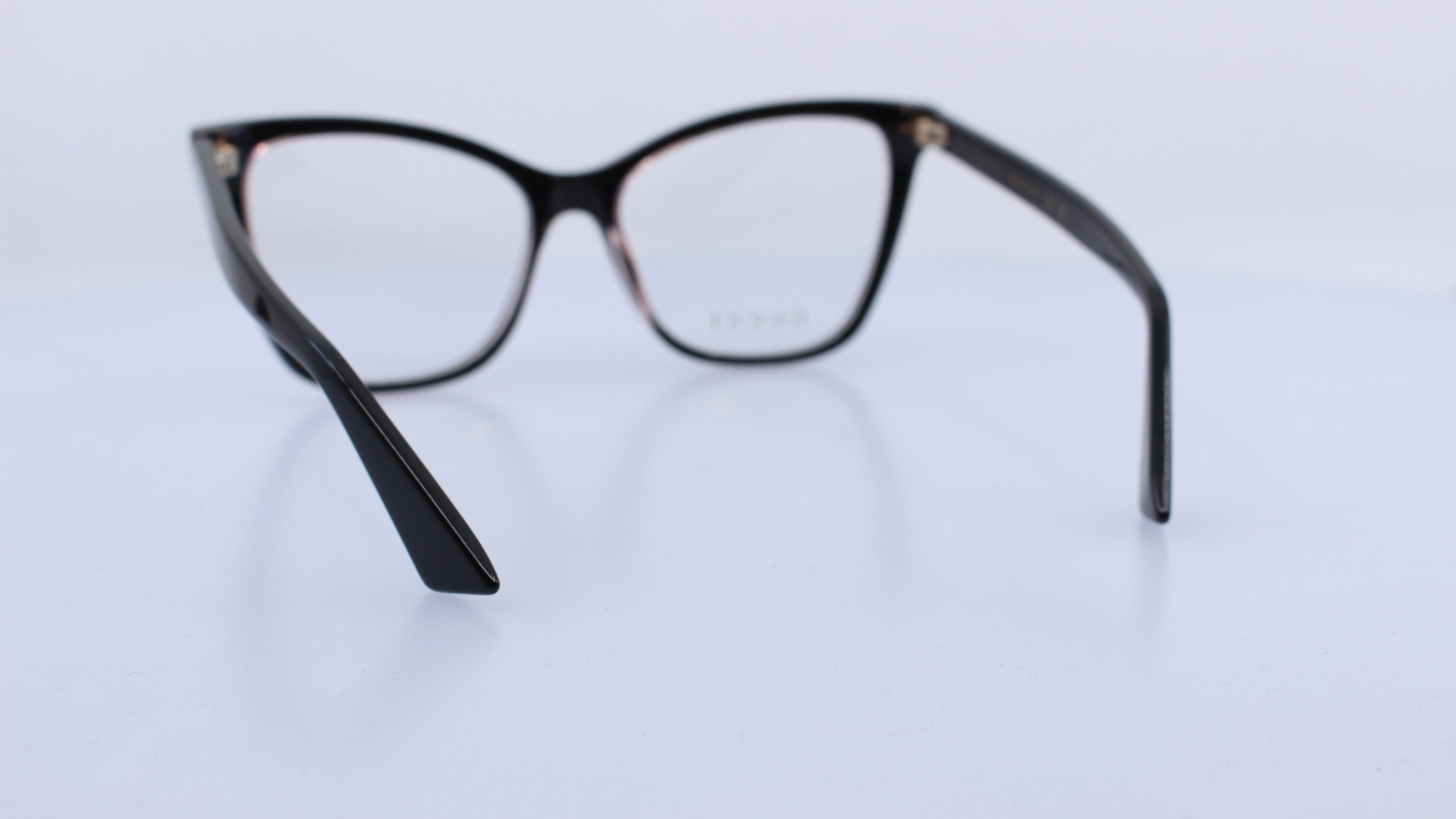 GUCCI - FEKETE - GG1817O