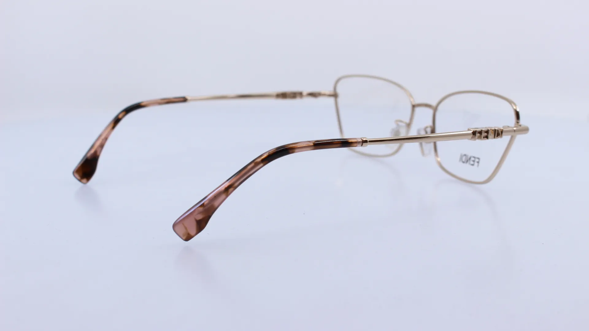 FENDI - ARANY - FE50141U