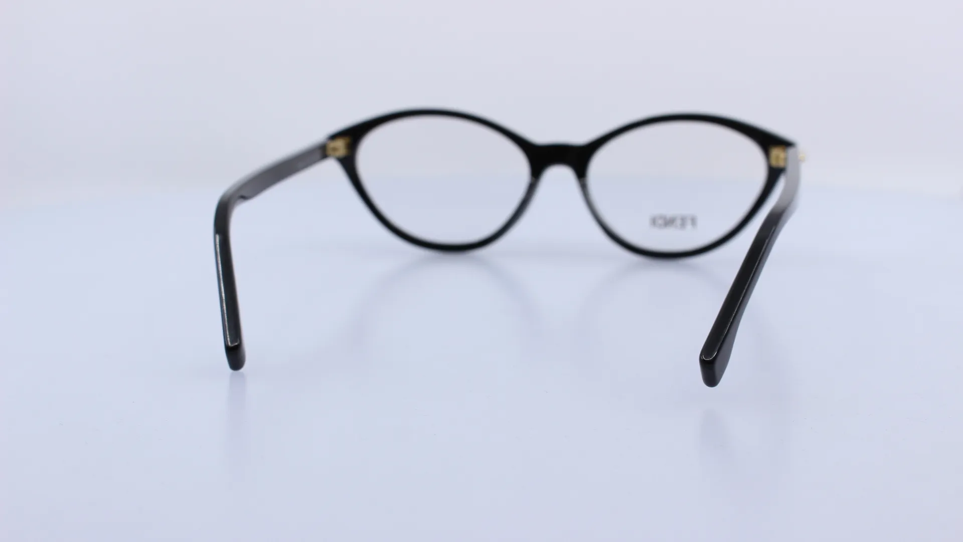FENDI - FEKETE - FE50126I