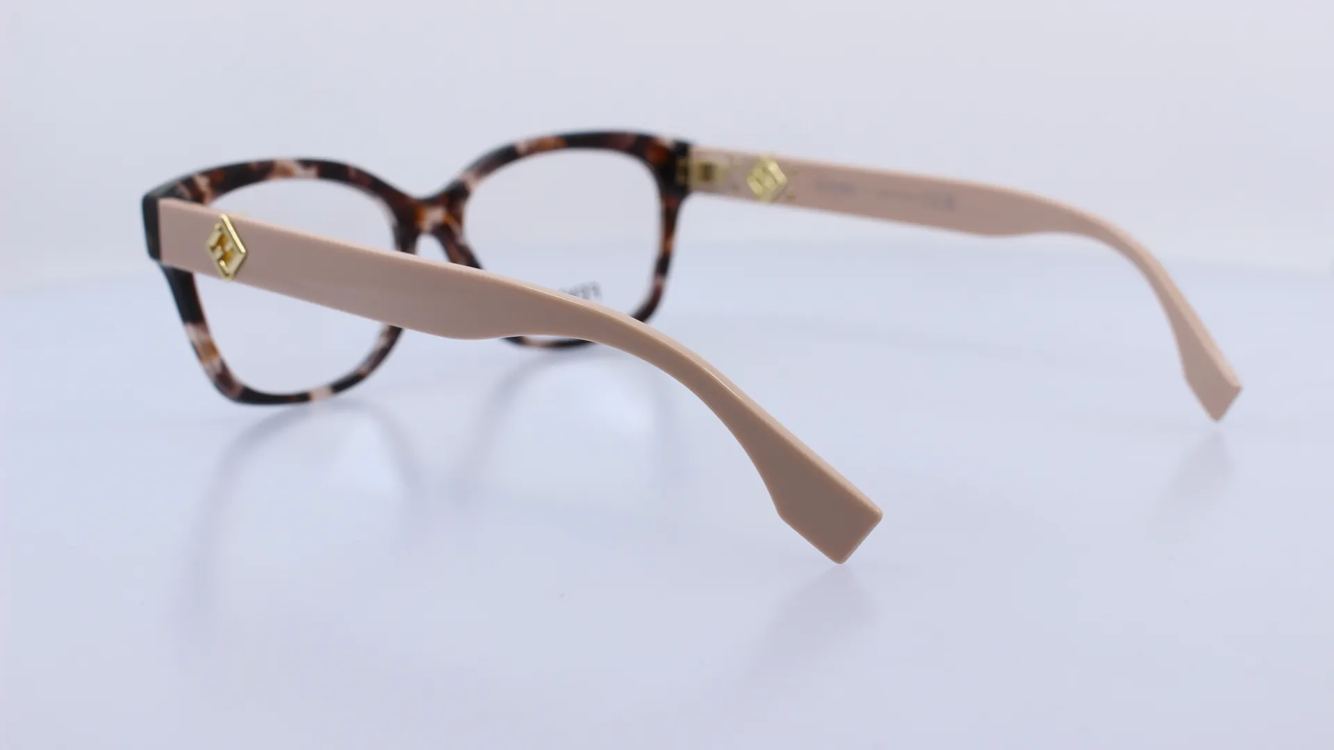 FENDI - BARNA - FE50124I