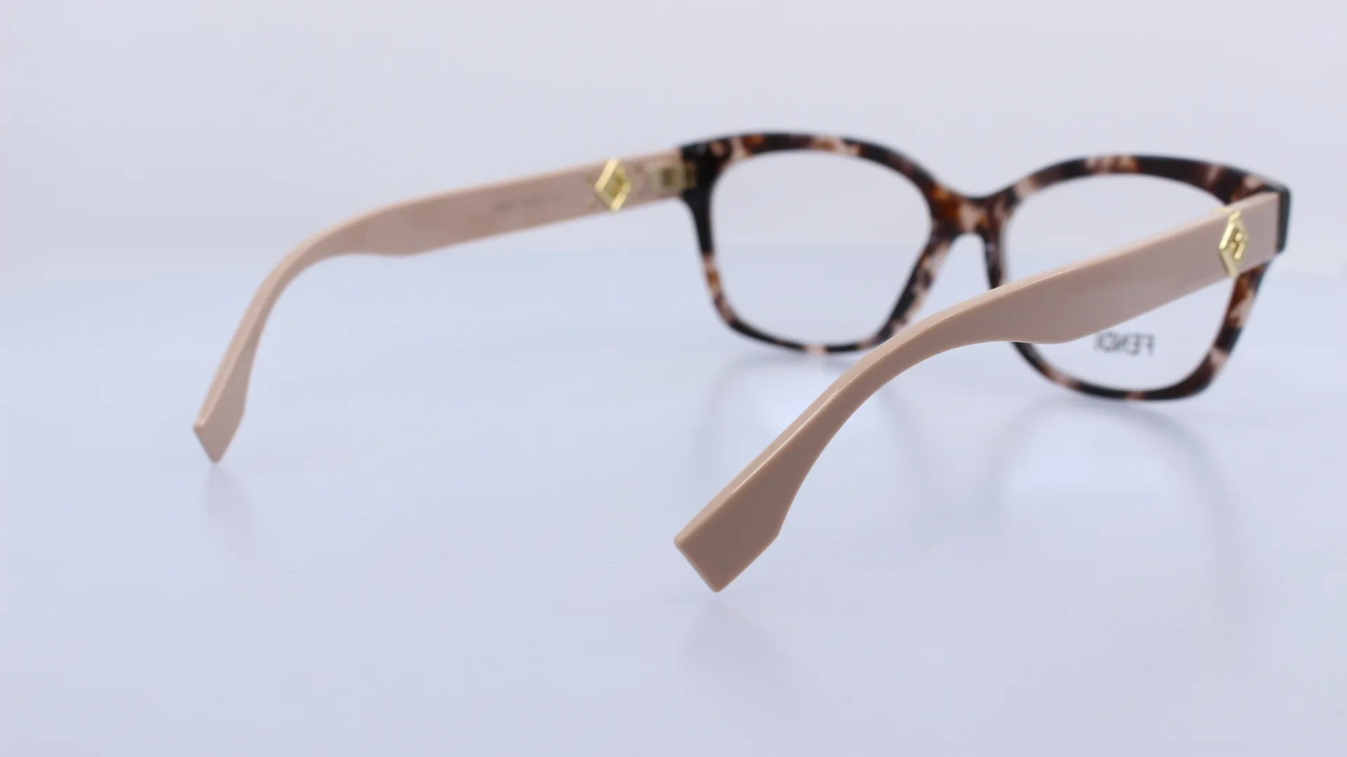 FENDI - BARNA - FE50124I