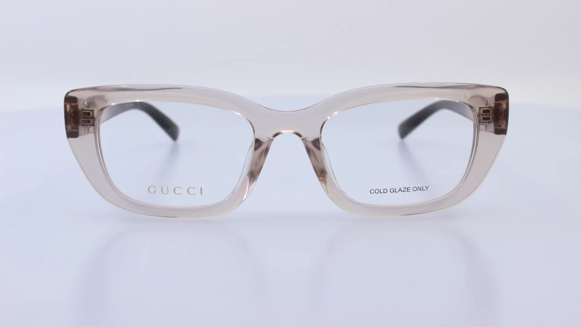 GUCCI - BÉZS - GG2027O