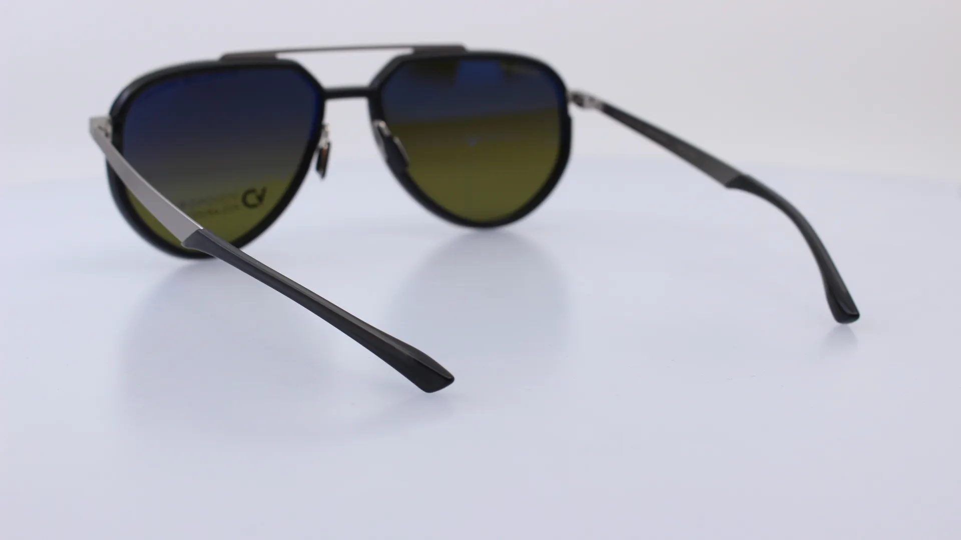 PORSCHE DESIGN - EZÜST - 8994