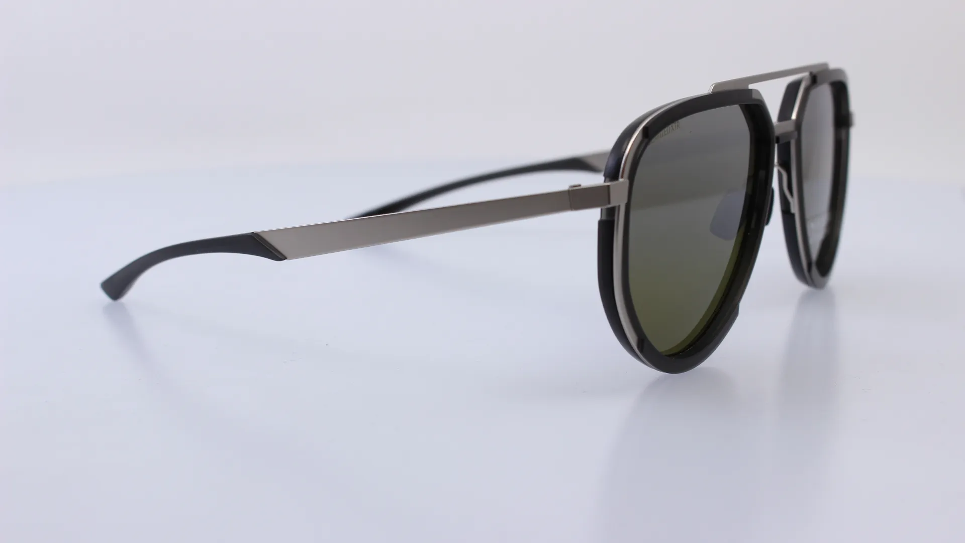 PORSCHE DESIGN - EZÜST - 8994