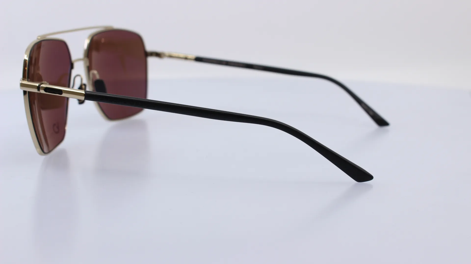 PORSCHE DESIGN - ARANY - 8974