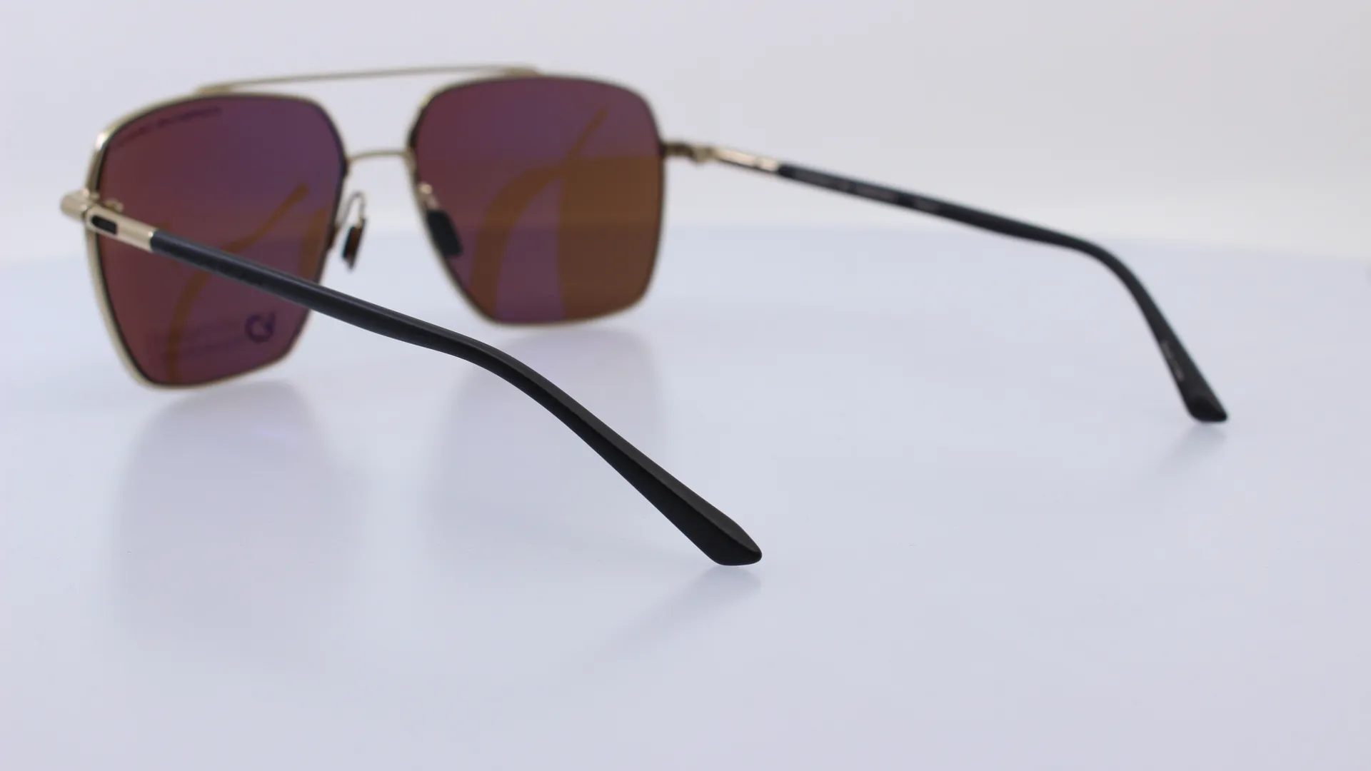 PORSCHE DESIGN - ARANY - 8974
