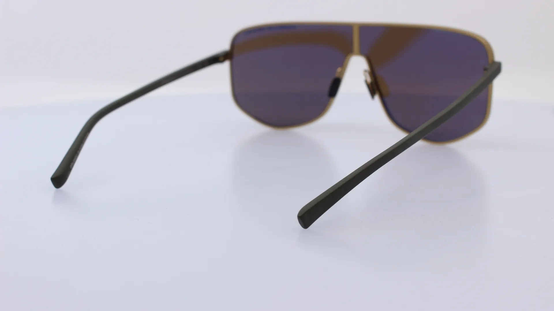 PORSCHE DESIGN - ARANY - 86007