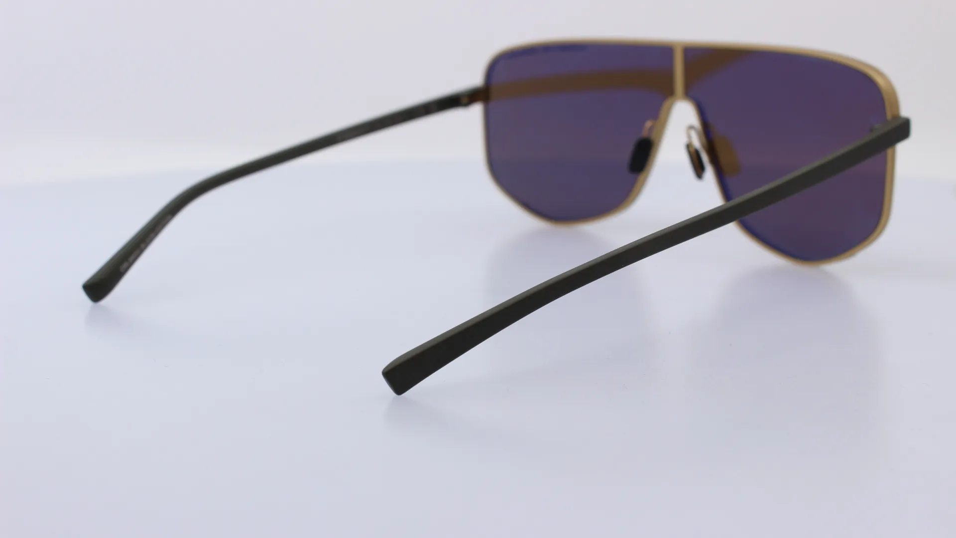 PORSCHE DESIGN - ARANY - 86007