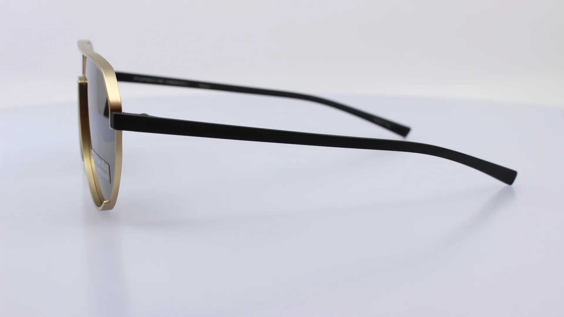 PORSCHE DESIGN - ARANY - 8996