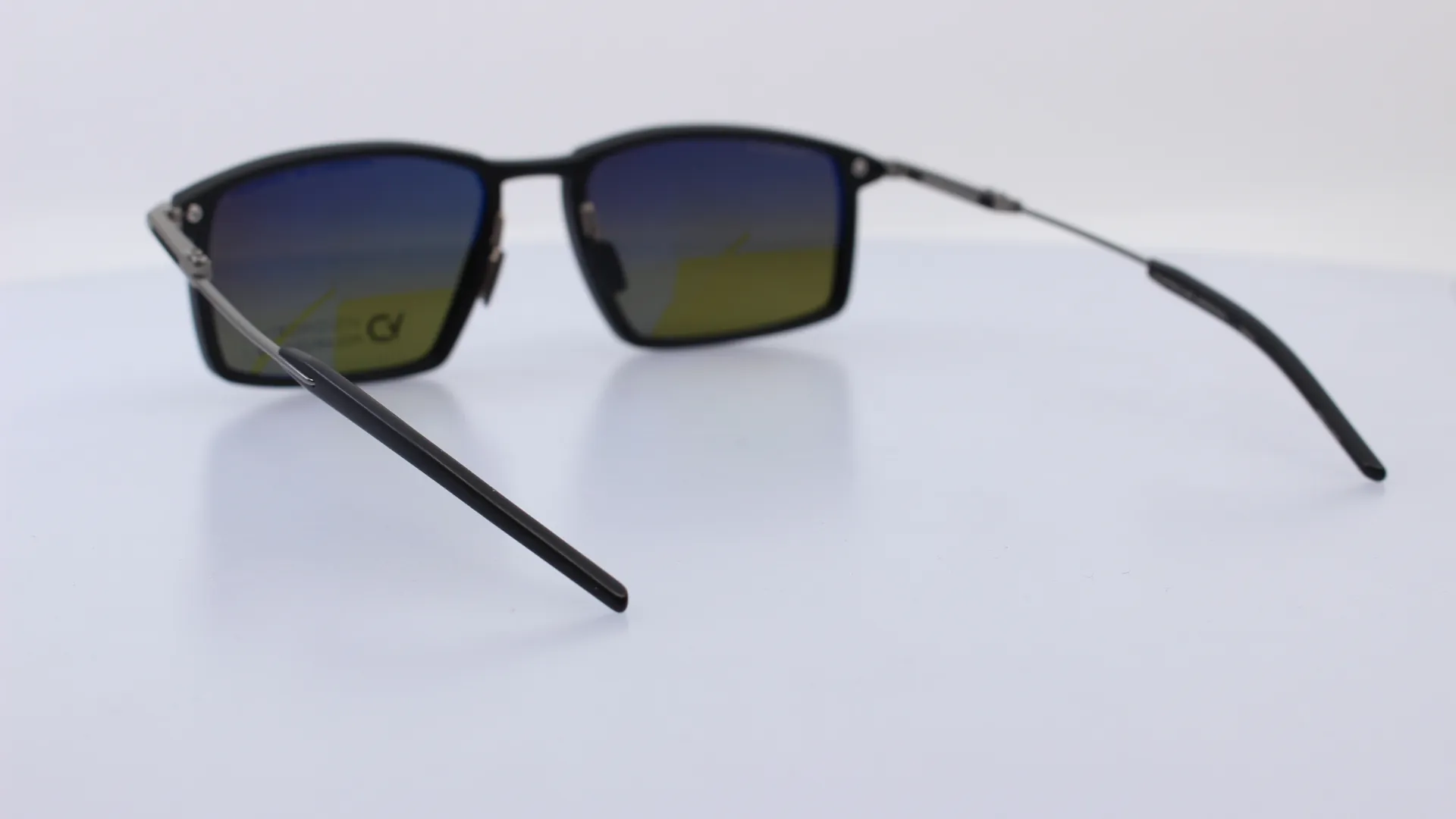 PORSCHE DESIGN - ARANY - 86006