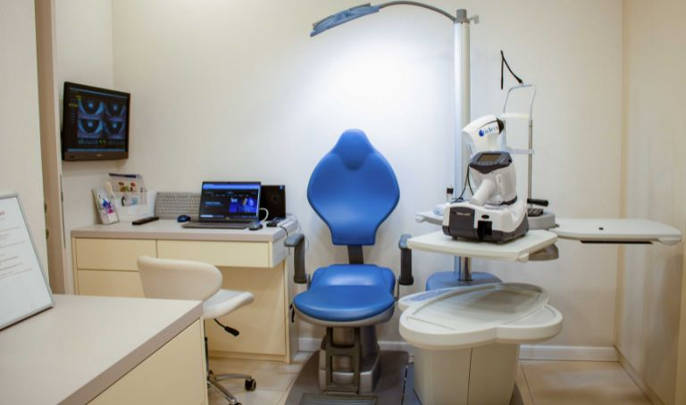 Látásvizsgálat Budapesten a Style Optikában, a legmodernebb műszerekkel és több, mint 20 év tapasztalattal