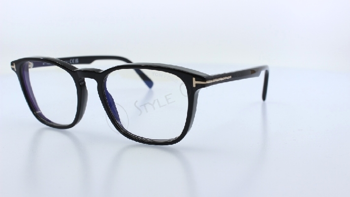 TOM FORD - FEKETE - 5960-B