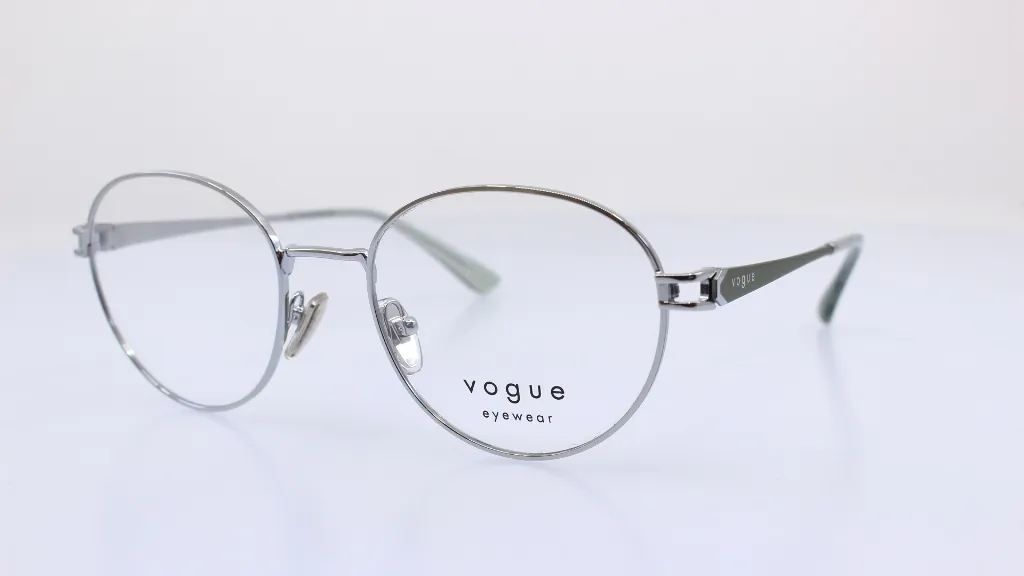 VOGUE VO4370